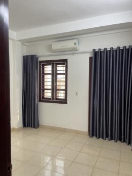Bán nhà Khu VIP Thạch Bàn 39m² 5.95 tỷ Ngõ nông, yên tĩnh