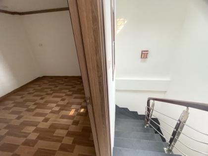 Bán nhà Khu VIP Thạch Bàn 39m² 5.95 tỷ Ngõ nông, yên tĩnh