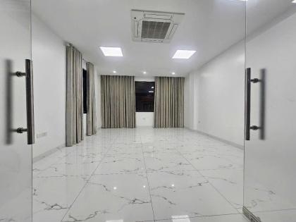 Bán nhà mặt ngõ 165 Thái Hà, SĐCC 45m2 x 5 tầng