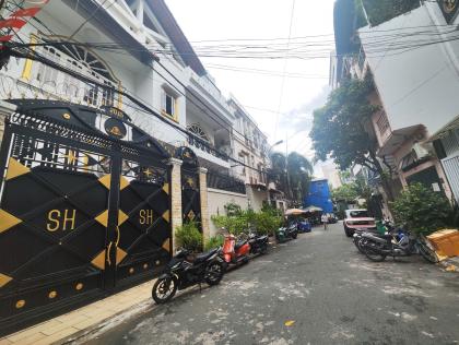 Bán tòa Biệt thự 2 Mặt tiền Khu K300 Tân Bình 240m2, 4Tầng có Hầm xe chỉ 62 Tỷ