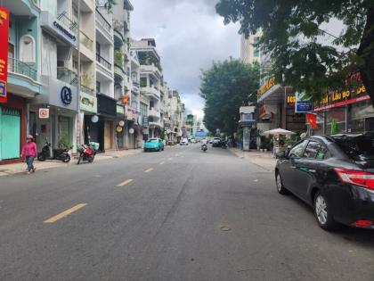 Bán nhà hẻm xe ôtô phường Bàn Cờ (Quận 3) TPHCM, khu kinh doanh, giá rẻ