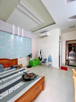 Bán nhà Lô Góc Hẻm 8m Phạm Văn Chiêu - Chợ Thạch Đà, 4x15,5m, 4 Tầng - 4PN, 8,5 tỷ.