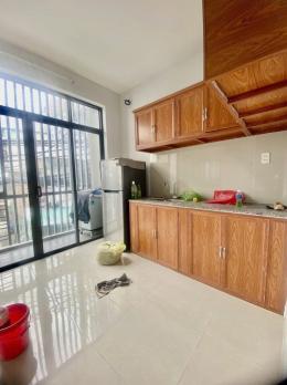 Bán nhà mặt tiền Phùng Văn Cung, ngay Phan Xích Long, 3,7x4,7m 4 Tầng - 2 PN, 5,5 tỷ.