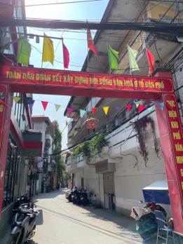 Bán đất Trạm Trôi, Hoài Đức, Phân Lô Ô Tô, 38m2. Giá: 5,7 tỷ