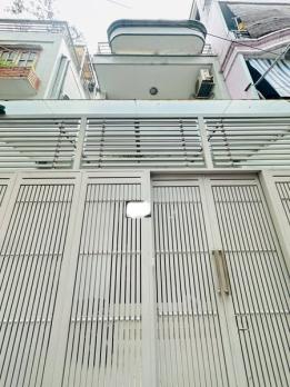 Nhà Đường Sư Vạn Hạnh Quận 10 Phường 10 Cũ.
