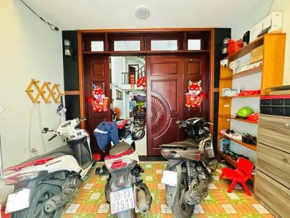 Nhà Đường Sư Vạn Hạnh Quận 10 Phường 10 Cũ.