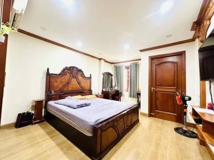 Nhà Đường Sư Vạn Hạnh Quận 10 Phường 10 Cũ.