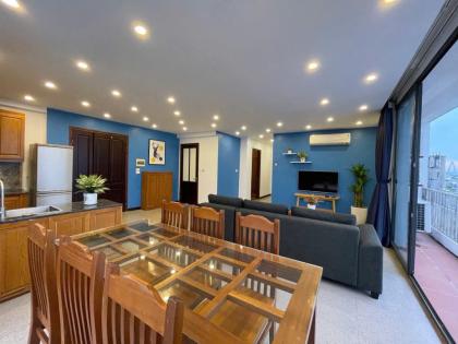 Bán nhà Kim Ngưu Hai Bà Trưng 108m2 3T 3 mặt thoáng mt 6m 26.8 tỷ.