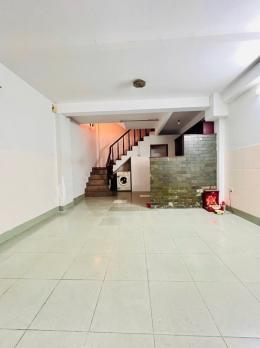 ???? NHỎ XINH MÀ CÓ TÂM HỒN 4 TẦNG! ???? Trường Sa, P14, Quận 3 – Phường Nhiêu Lộc mới – Cách mặt tiền chỉ 10m, sát bờ kè ????