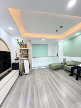 ĐỊNH CƯ Bán Nhà Đẹp 4 Tầng Xe Hơi Thông Điện Biên Phủ, 45m2, 8 Tỷ