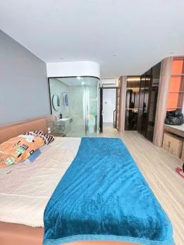 CÓ 102. BÁN NHÀ NGỌC LÂM  LONG BIÊN, 7 TẦNG, GA RA, KINH DOANH, GIÁ MỀM