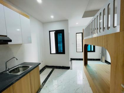 Bán tòa CCMN phố Xã Đàn, Đống Đa, 8 tầng thang máy, 12 phòng khép kín, gần phố