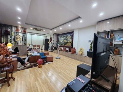 TÒA NHÀ VĂN PHÒNG KẾT HỢP Ở VÀ KINH DOANH 7 TẦNG 60M TẠI HÀ ĐÔNG
