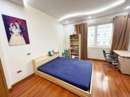 Bán nhà ngõ 1395 Giải Phóng, SĐCC 33m2 x 5 tầng, gần phố