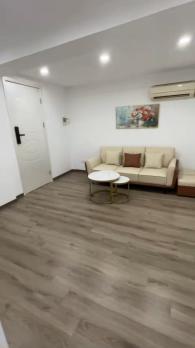 Bán căn hộ tập thể Bách Khoa, Hai Bà Trưng,  nhà đẹp full nội thất, ô tô đỗ cầu thang