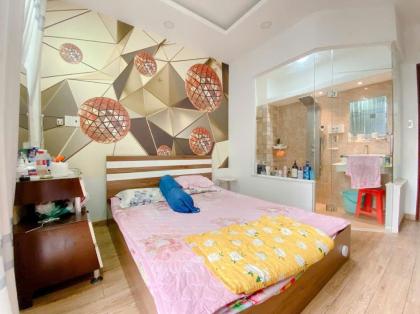 Ở NGAY! Bán Nhà Đẹp 3 Tầng Xe Hơi Thông Đặng Văn Ngữ, 64m2, 9.5 Tỷ