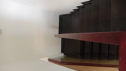 Quận 10 - nhà 1 đời chủ - 35m2, 4 tấm - hẻm xe hơi, chỉ nhỉnh 6. tỷ - TÌM ĐÂU RA.