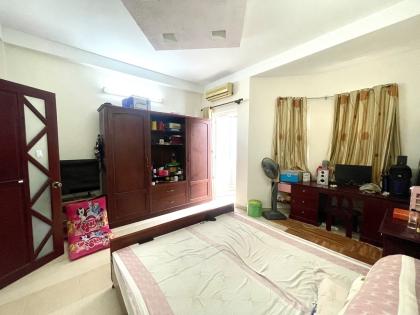 CE Thúy Kiều chắc còn thua xa nha QUÂN 3 – LÊ VĂN SỸ, (4.5x16)m, 4 tấm, 4 phòng ngủ - ĐẸP!
