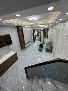 Nhà Đường Ông Ích Khiêm Phường 14 Quận 11.