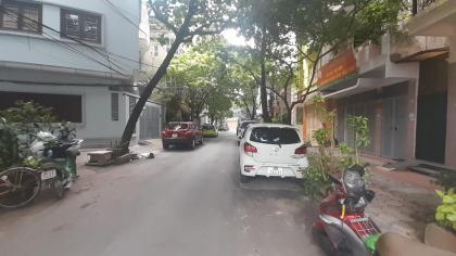 Bán Nhà 12 Đào Tấn P/Lô Ô Tô Tránh 80m2-4T VỪA Ở VỪA KD 27 Tỷ Đào Tấn.