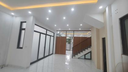 Cho thuê Villa An Vượng 180m2 x 4 tầng nhà đẹp 32 triệu/th 0903409888
