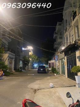 Bán Gấp Nhà Trong Ngõ Đường Đặng Nhữ Lâm, Nhà Bè: 70m2, 4 Tầng, 4 Phòng Ngủ, Sổ Đỏ Chính Chủ, Giá