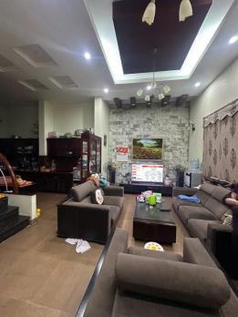 Bán Nhà Phố Quận Tây Hồ 188m2-4T MT RỘNG Đầu TƯ Xây 48,9 Tỷ Lạc Long Quân.