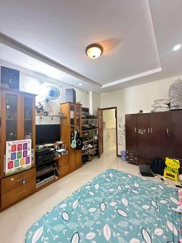 Nhà  Hẻm Ôtô Đường Nhất Chi Mai Phường 13 Quận Tân Bình.