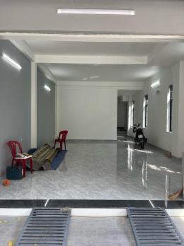 Căn góc mặt tiền đường số 12, đang cho thuê 17tr, 130m2 giá 13,5 tỷ