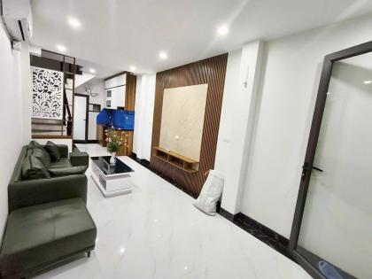 Bán nhà đường Trường Chinh Đống Đa, nhà đẹp ở luôn, 2 mặt thoáng