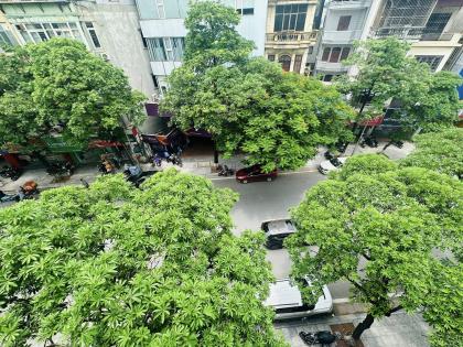 Bán Nhà Mặt Phố Quận Hai Bà Trưng 65m2-5T MT5,5m Vỉa Hè 36,5 Tỷ Lê Thanh Nghị.