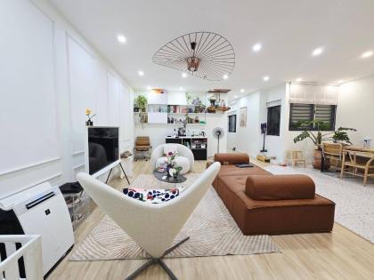 ????HIẾM CÓ????CC Yên Hòa SUNSHINE Vũ Phạm Hàm 94/100m2, Nội thất sang chảnh, 9.5 tỷ