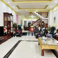 SÁT MT! Bán Nhà Đẹp 5 Tầng Xe Hơi Thông Phan Xích Long, 63m2, 11 Tỷ