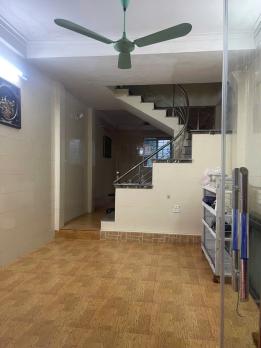 CHO THUÊ NHÀ ĐƯỜNG MINH KHAI, HAI BÀ TRƯNG, GẦN CHỢ MƠ, NHÀ ĐẸP 5 NGỦ, 15M RA Ô TÔ