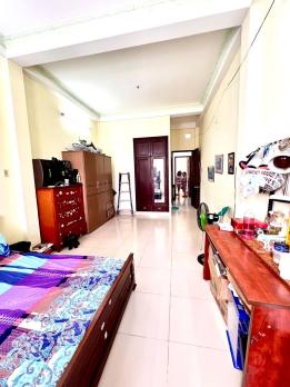 Bán Gấp Nhà Hẻm Huỳnh Tấn Phát Q7, 76m2, 3 Tầng, 5PN - Giá Chỉ 6.8 Tỷ, Sổ Đỏ