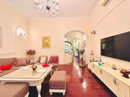 Bán nhà mặt ngõ đường đôi Trung Kính, 50m2 x 4 tầng, ô tô tránh