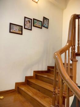 Bán nhà mặt ngõ đường đôi Trung Kính, 50m2 x 4 tầng, ô tô tránh