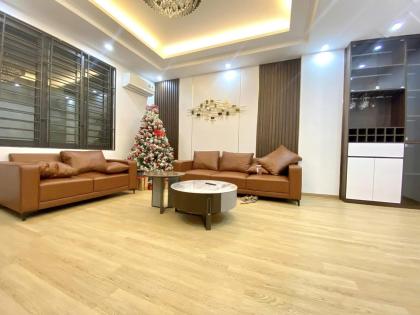 Bán nhà mặt phố Giáp Nhất, 33m2 x 6 tầng, 12.5 tỷ