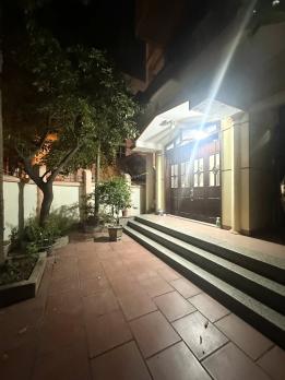 Bán Nhà P/Lô Ô Tô Tránh Quận Cầu Giấy 158m2-4T MT9m LÔ GÓC 3 THOÁNG 41 Tỷ Xuân Thuỷ.