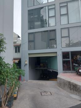 Bán nhà riêng, gần mặt tiền, phường Tân Định (Quận 1) TPHCM, giá rẻ