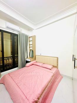 Bán nhà Khương Trung, Thanh Xuân, nhà đẹp, 5 ngủ full nội thất, sổ đỏ hoa hậu