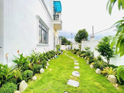 Biệt thự (12x37) góc 2 mặt tiền, đường nhựa 12m thông, Tân Hiệp 39-40, HM