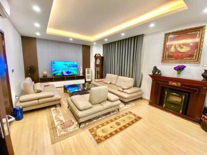 SIÊU HIẾM-Ô tô tránh Ngõ 59 Hoàng Cầu 100m/ 5 Tầng/ MT 18m 55 Tỷ, Mới đẹp ở ngay