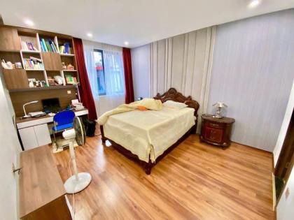 SIÊU HIẾM-Ô tô tránh Ngõ 59 Hoàng Cầu 100m/ 5 Tầng/ MT 18m 55 Tỷ, Mới đẹp ở ngay