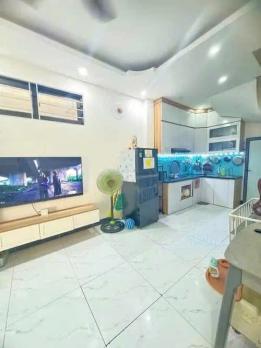 Bán nhà mặt ngõ Thanh Lân, cách mặt phố 10m, 5.6 tỷ
