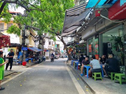 Bán nhà mặt phố Bùi Ngọc Dương, mặt tiền 5m, giá 5.9 tỷ