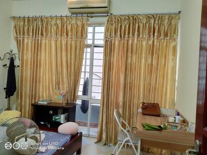 Bán nhà mặt phố Bùi Ngọc Dương, mặt tiền 5m, giá 5.9 tỷ