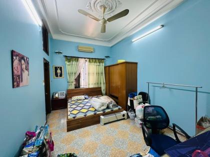 Bán nhà Ngọc Hà, Diện tích 74m x 4 tầng, mặt tiền 3.5, giá 22.9 tỷ.