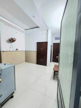 TÂN BÌNH - NGAY UBND PHƯỜNG, XE HƠI ĐỖ CỬA, 4X16 - 4 TẤM, 4PN, NHỈNH NHẸ 10 TỶ
