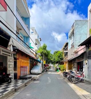 ????️ MT ĐƯỜNG SỐ 6M - Lê văn Quới - Bình Tân - 46m²  ngang hiếm 5m - 4 tầng - 5pn - chỉ 5.3 tỷ